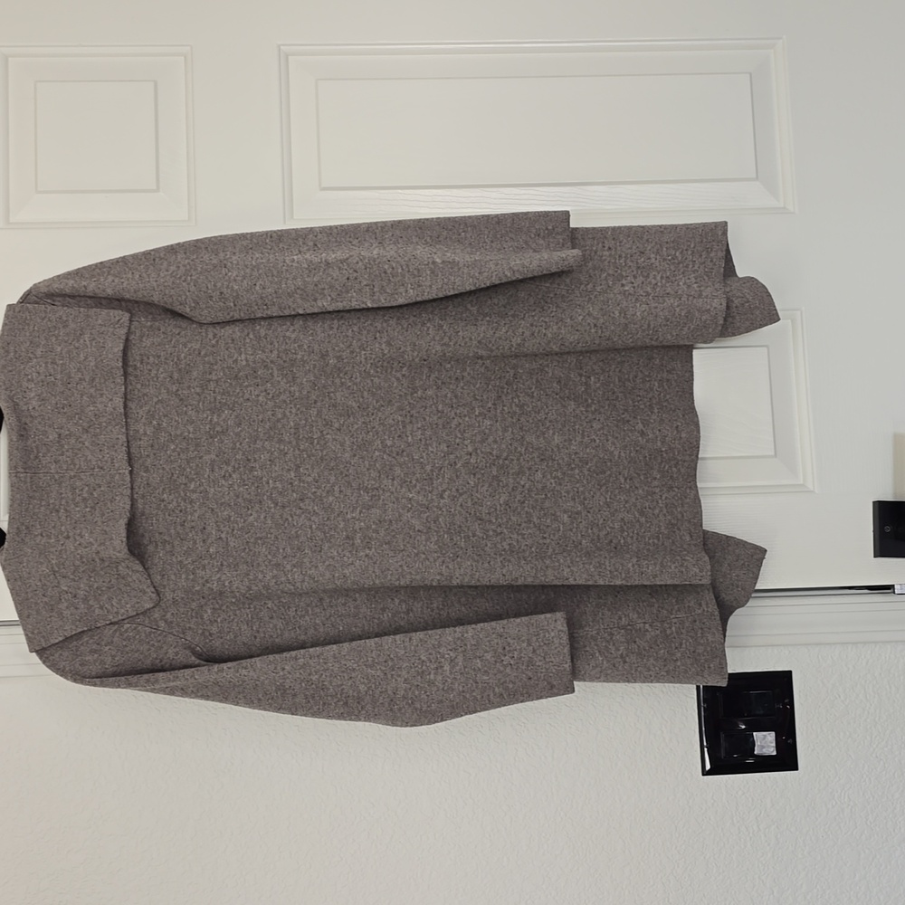 Callugraphie Gray  Women's Sweater Sz Lg - Picture 4 of 5